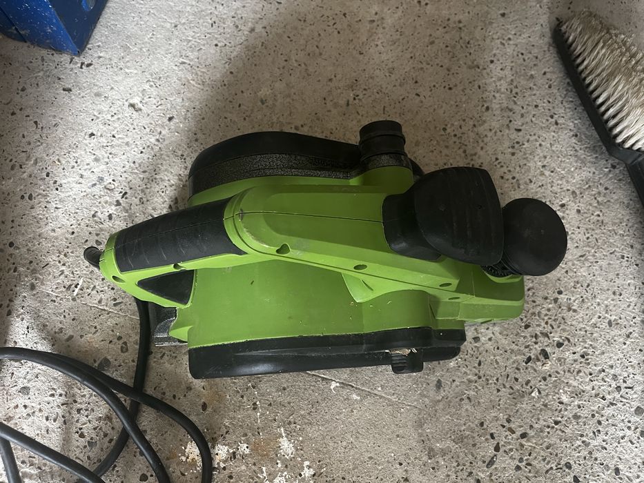 Rindea electrică Procraft PE1300 1300W + suport + cutie + accesorii | Ca nouă