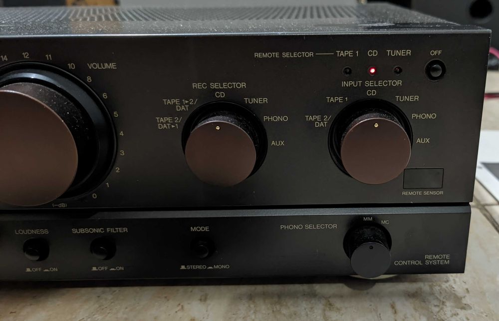 Amplificator Technics SU-VX720 sau Technics SU-A800MK2 MOS-FET, video