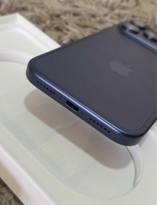 Iphone 17 Pro Max ,512 gb ,Blue