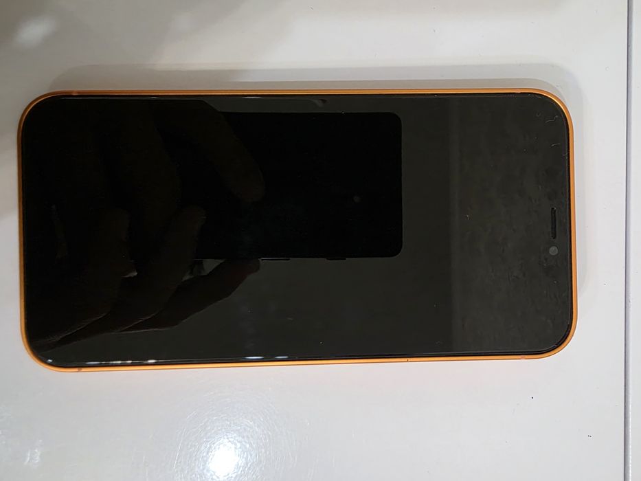 iPhone XR iOS в корпусе iPhone 17 Pro