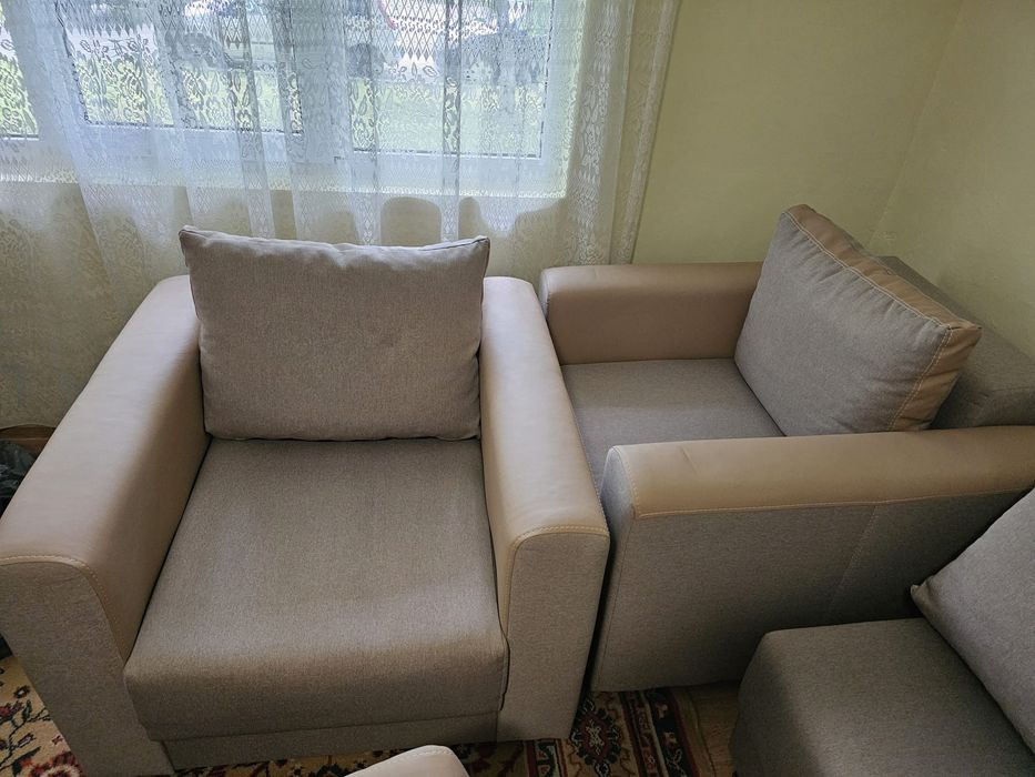 Set canapea extensibila cu fotolii