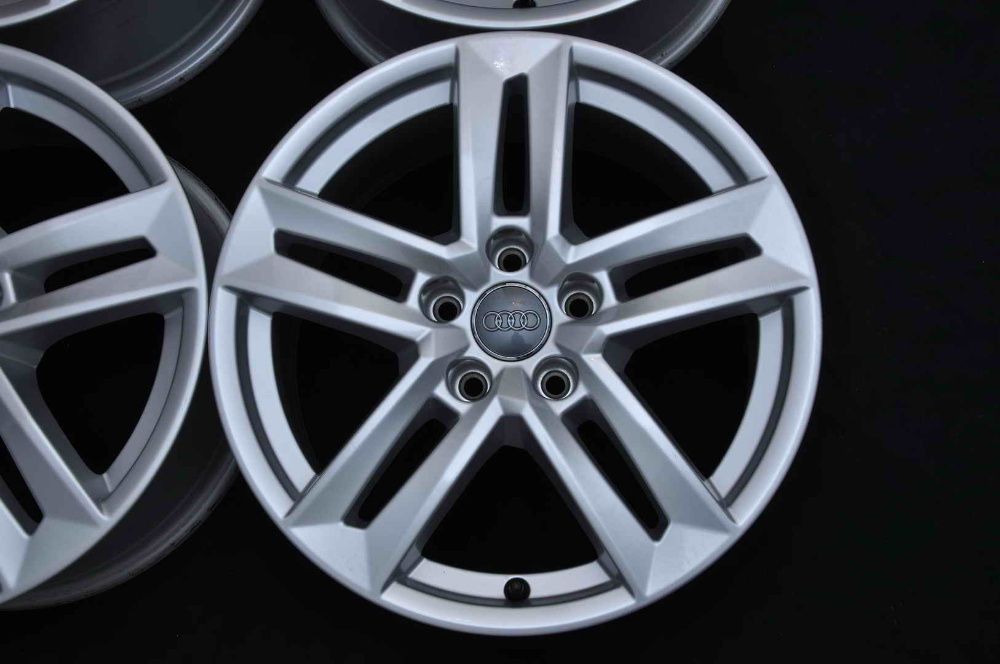 Jante 17 inch Originale Audi A4 8W B9 R17