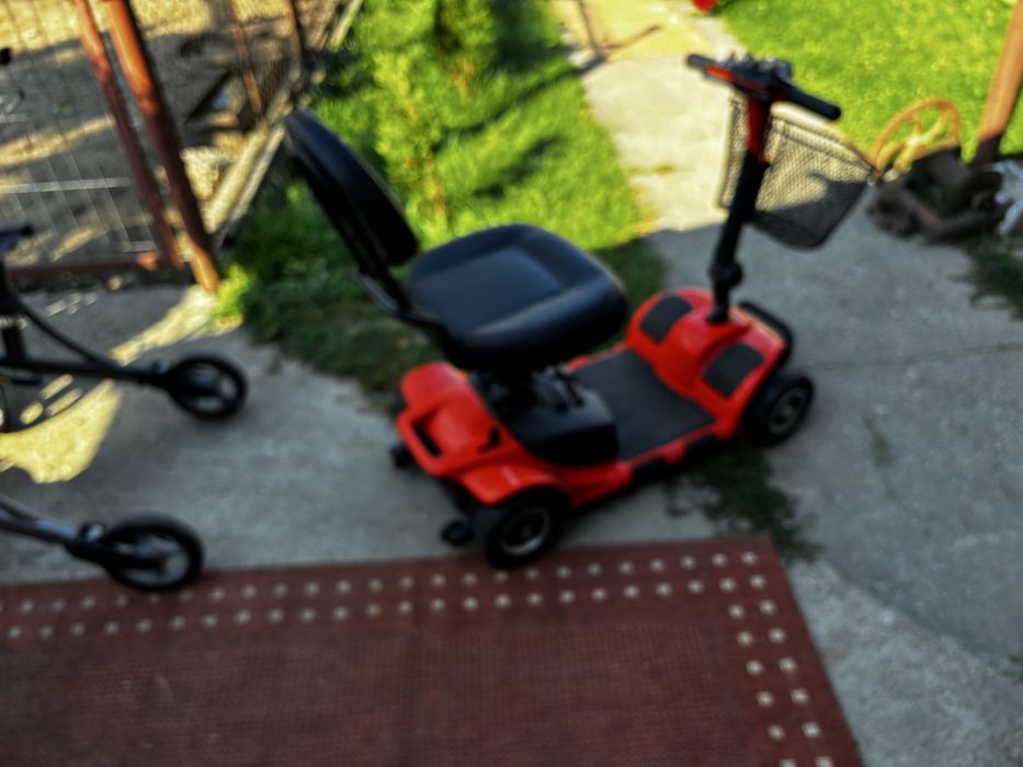 Scaun persoana in varsta /scuter electric