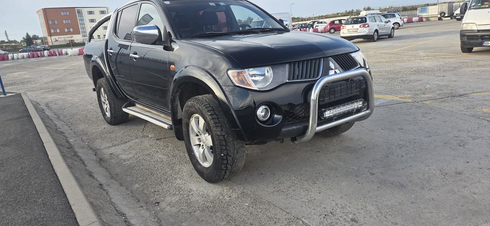 Mitsubishi l200 climatronic 4x4