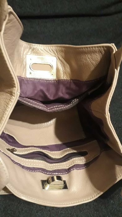 Poseta piele naturala