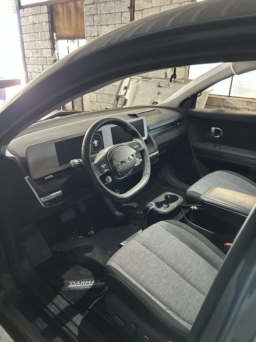 Продавам Hyundai Ioniq-5 на части