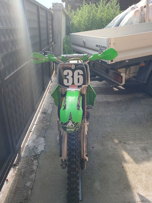 Продавам kawasaki kx250