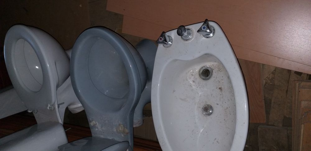 piese ARO 243...chiuvete..diverse..