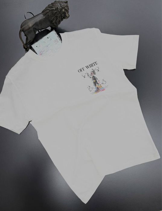 Tricou off-white nou cu eticheta