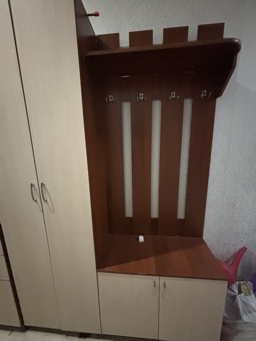Продам прихожий комплект (прихожка)