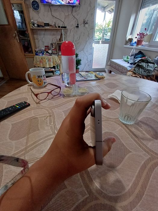 Продава се! SAMSUNG S25 FE