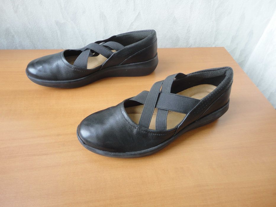 N37,5 Clarks/естествена кожа/дамски обувки