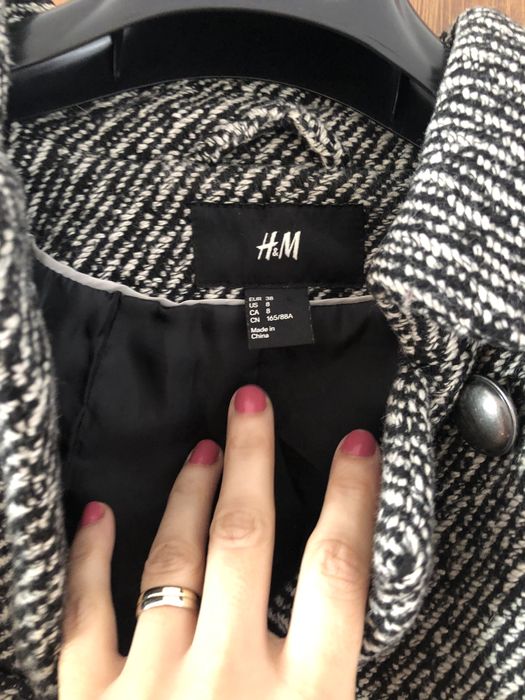 Palton firma H&M, marimea M
