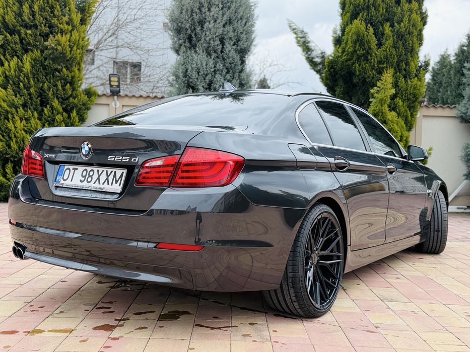 Bmw F10 2.0 2013 camere 360 HUD