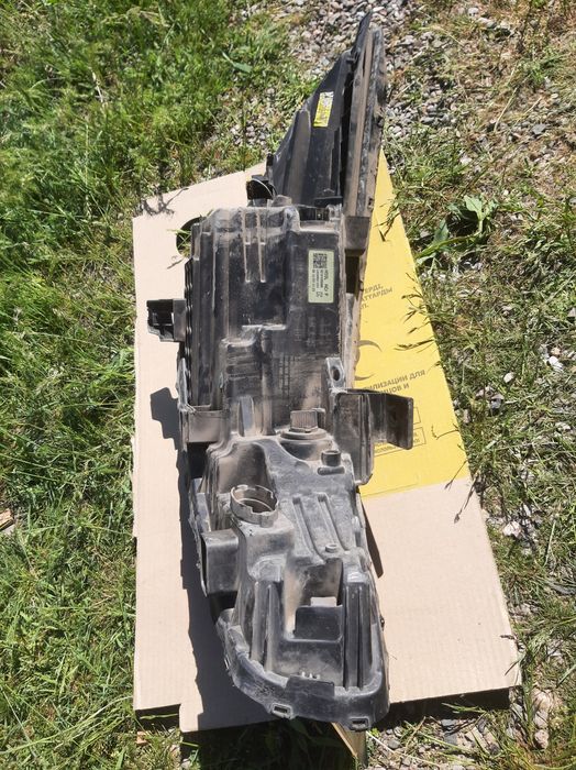 Фары, рещетка, задний фар