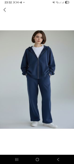 Ayollar uchun overlays sport kastyumi