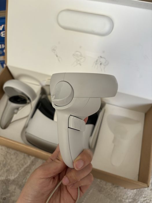 Продаю vr-очки Meta Quest 2