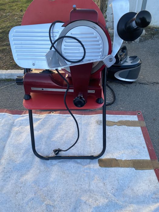 Feliator HENDI  Slincer Line 220 red edition