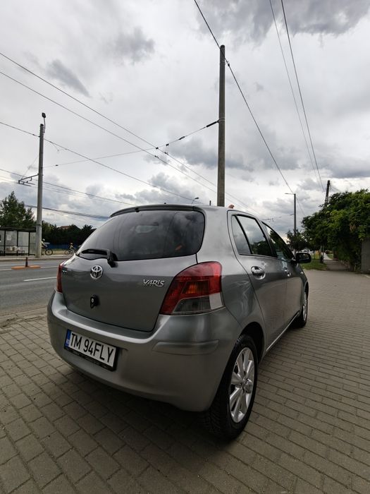 TOYOTA Yaris 2009 — imagine 4