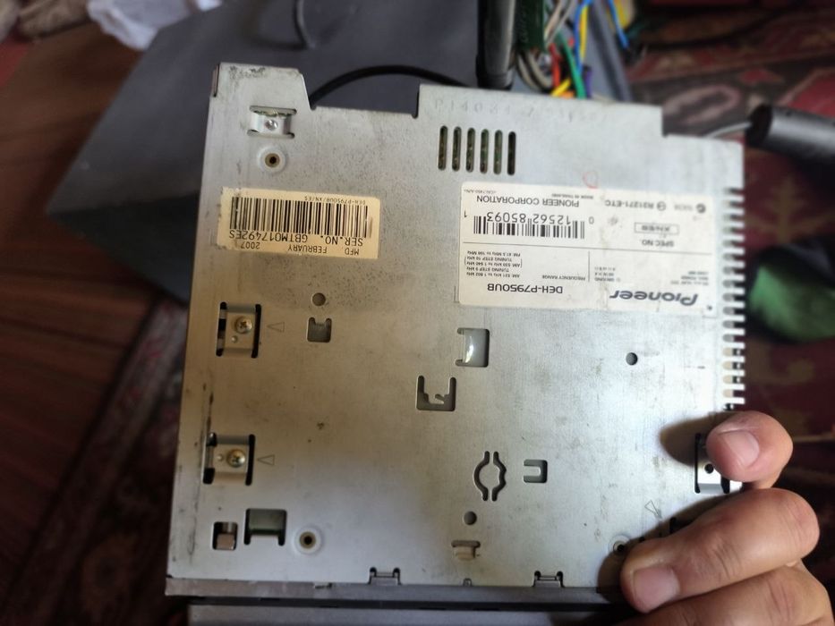 Pioneer deh 7950ub aybi yo'q xolati yaxshi arginal delifin
