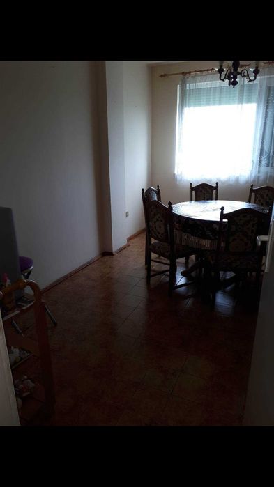 Продава се Тристаен апартамент в Плевен, Мара Денчева - 95 кв.м за 1232 €/кв.м - Снимка #8