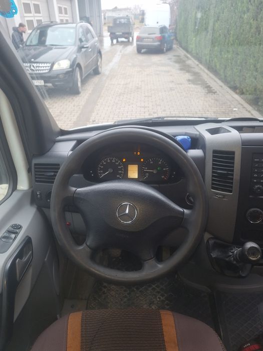 Vând Mercedes Sprinter