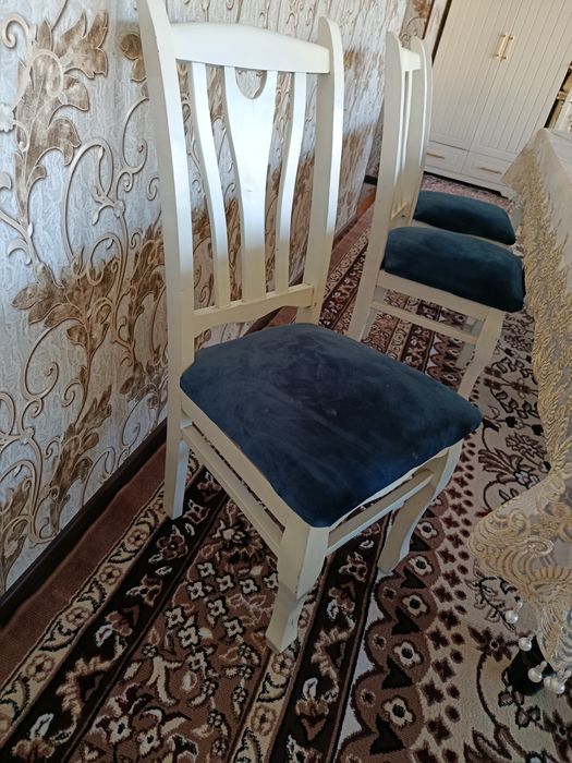 Stol stul sotiladi 10 kishilik