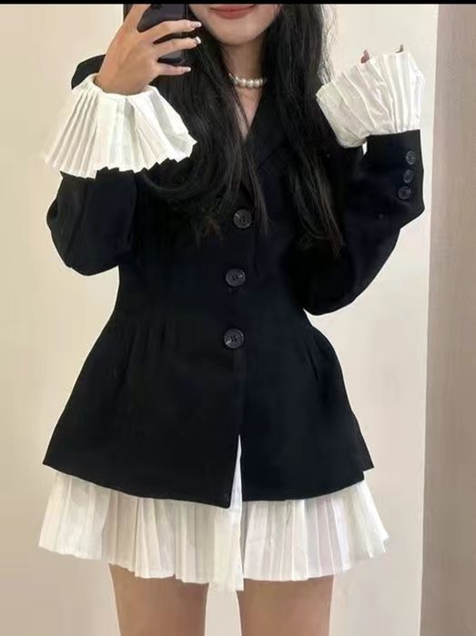 Черно белый Платья