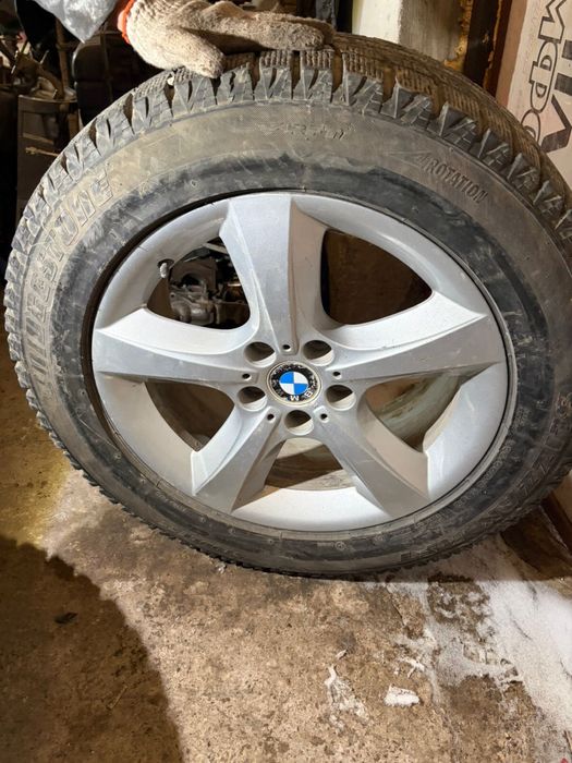 Продам шины с дисками