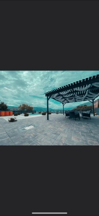 De vanzare pensiune casa hotel  “ Casa Bijou “ Sat Eselnita Mehedinți