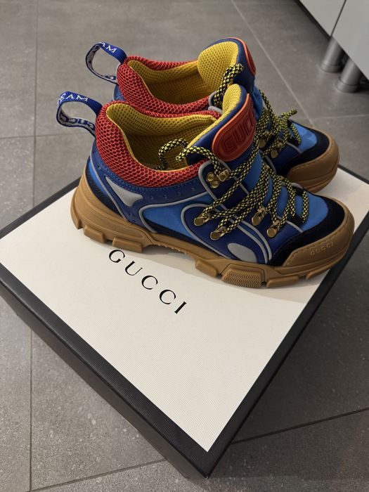 vand gucci flashtrek