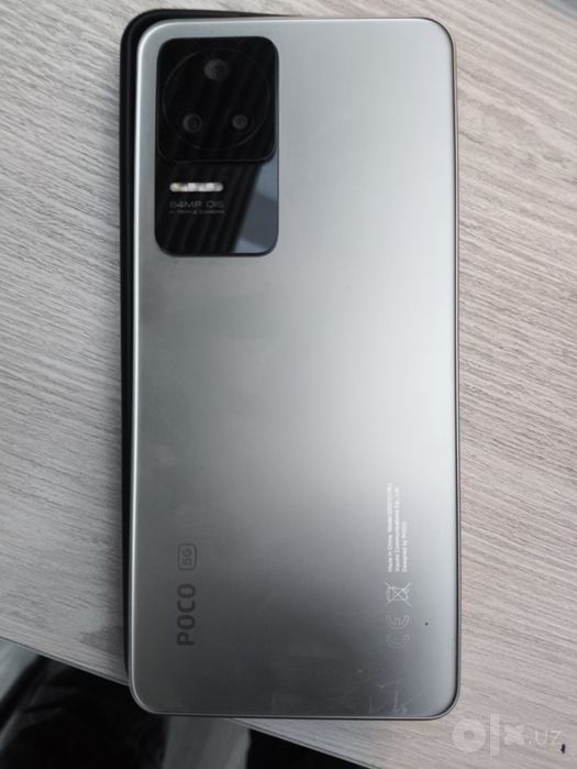 Poco f4 5g 8/256