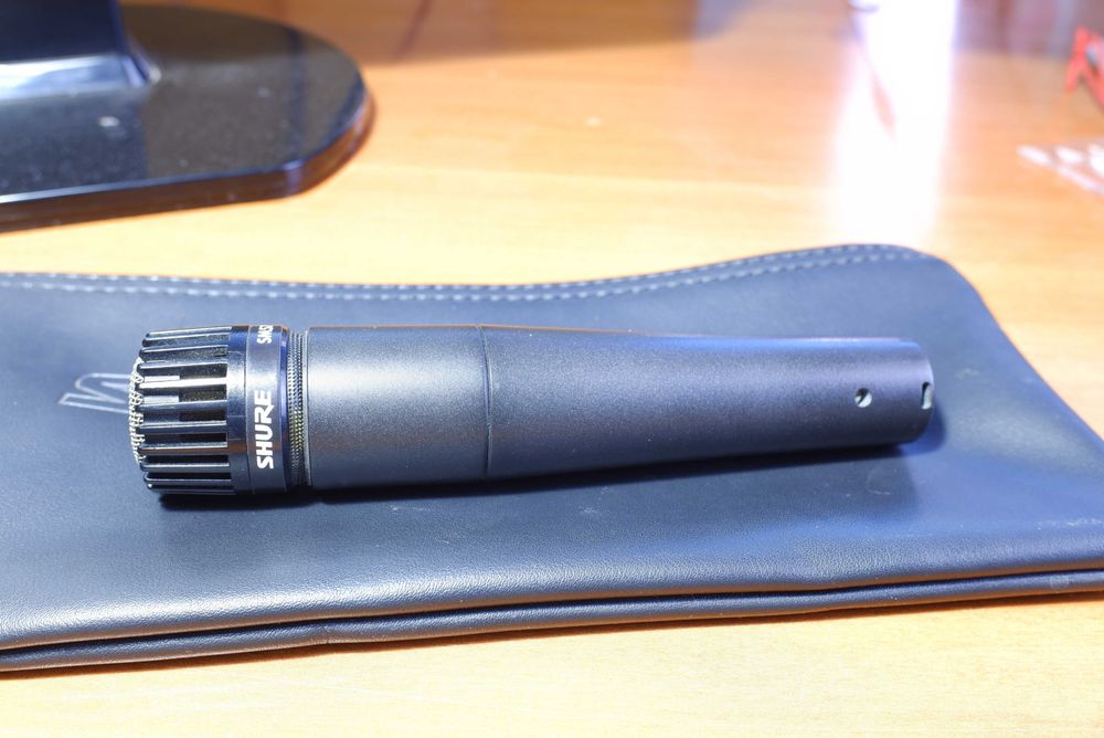 Mикрофон Shure SM57 (made in Mexico)