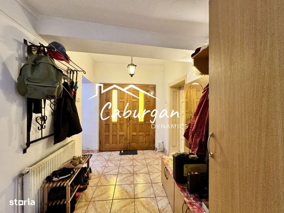 Casa cu 3 camere, 112mp utili, 516mp teren, garaj, Rasinari