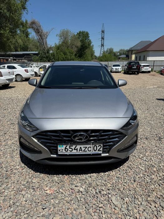 Автомобили комфорт класса под выкуп