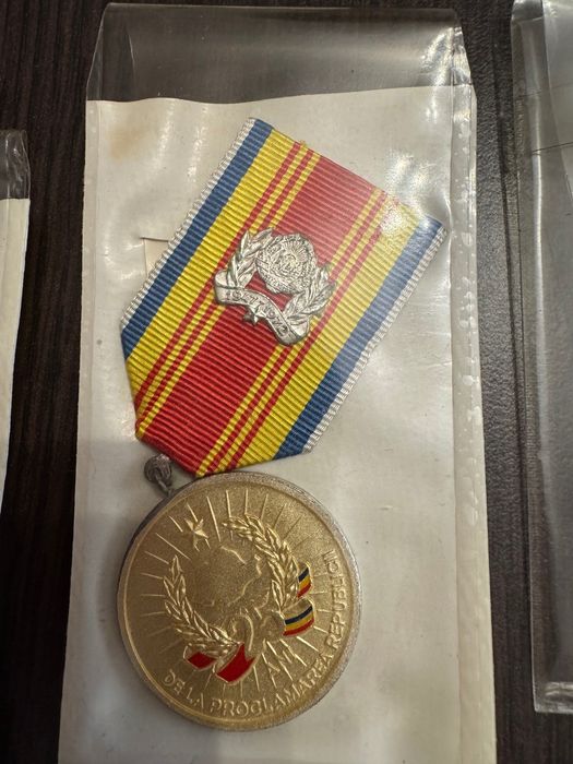 Medalii vechi comunism