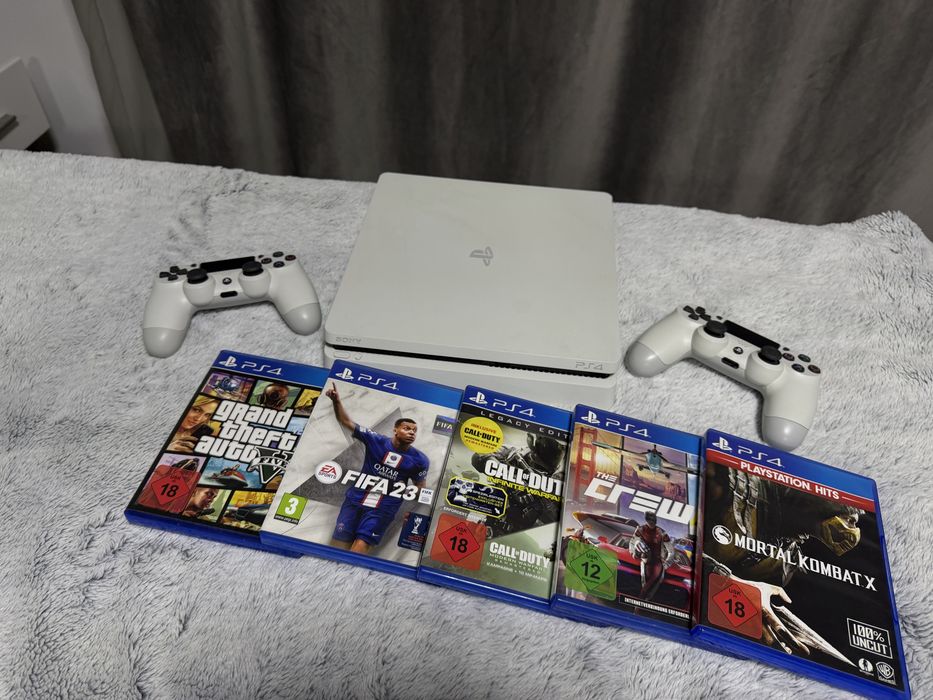 Vand playstation 4 white edition