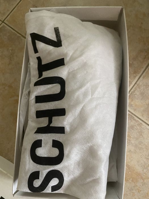 Еспадрили Schutz