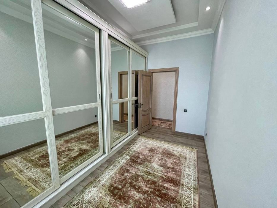 СРОЧНО! Продается 4/10/11 квартира в Новостройке 
ЖК "SHEDEVR"
На Ц4 /