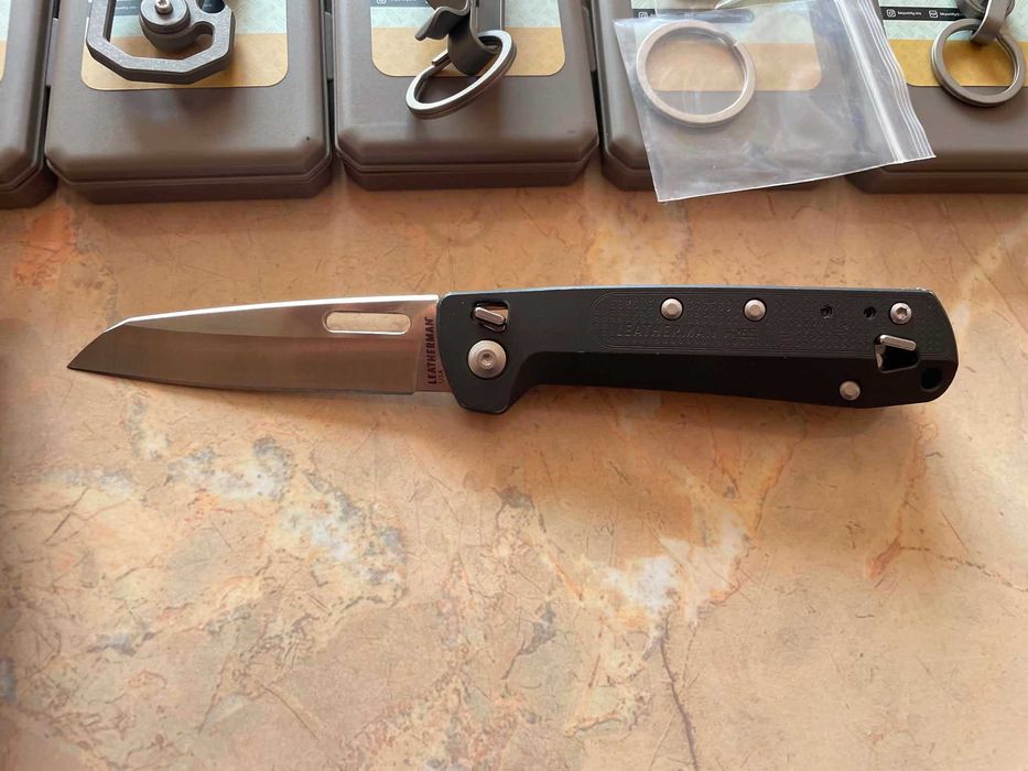 Leatherman Free K4 и KeyUnity