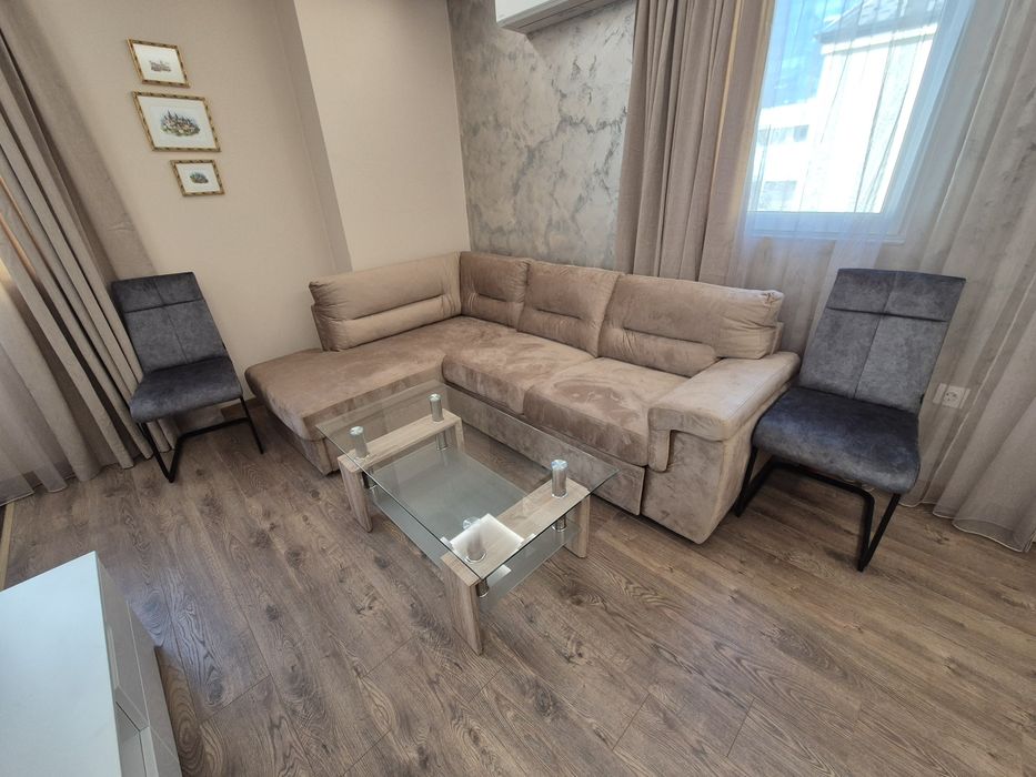 Дава се под наем Четиристаен апартамент в София, Манастирски ливади - 110 кв.м за 1020 € - Снимка #2