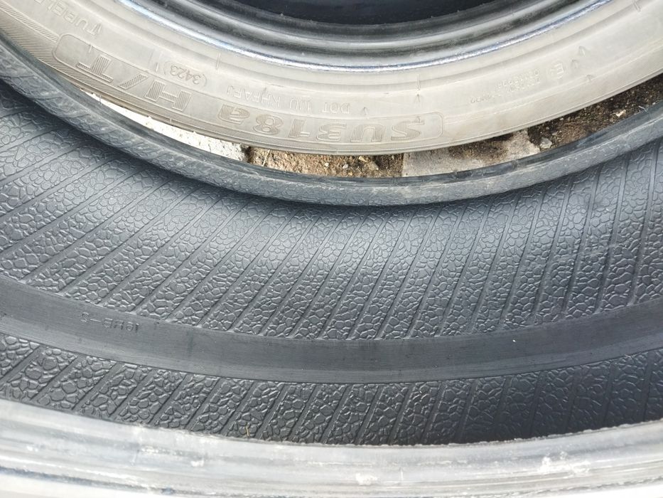 Продаю летние шины 215/50/17