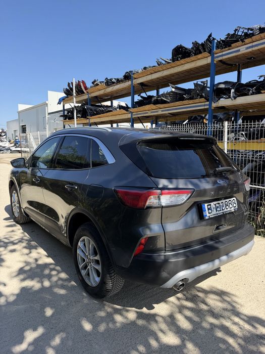 Ford KUGA 2024 2.5 HIBRID 25.000 KM AUTOMAT usor avariate / avariat / lovit / lovite