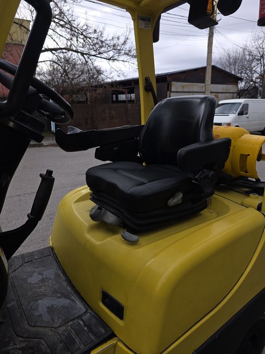 Продавам Газокар HAISTER 1.8т.триплекс 2011г.