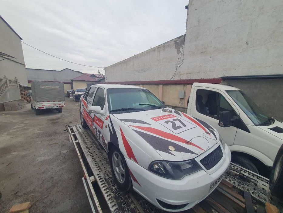 Оклейка автомобилей | Брендирование авто | Наружная реклама