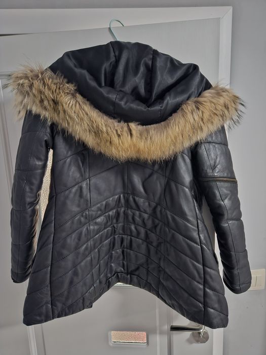 Яке от естествена кожа с лисича яка