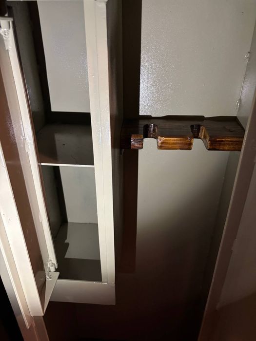 Сейф для хранения вещей и документов