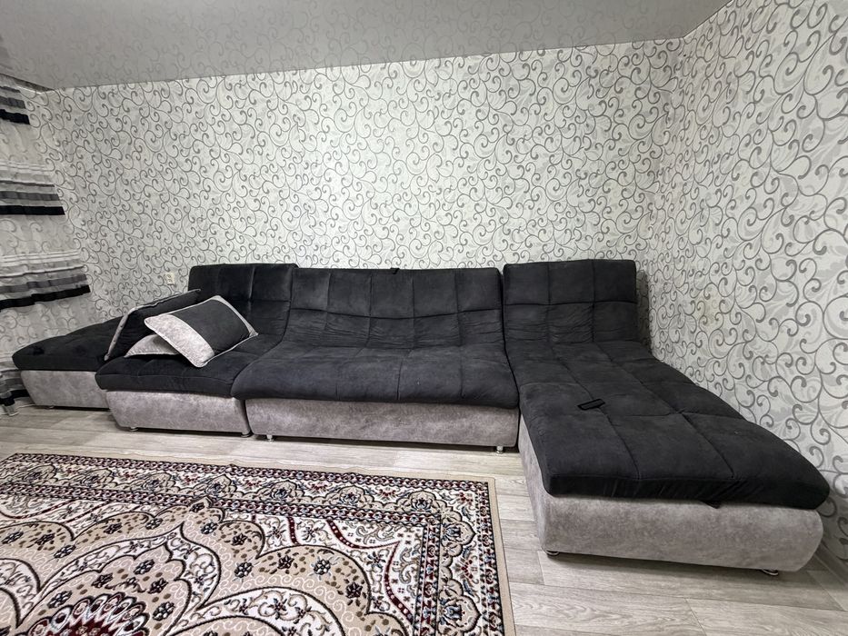 Угловой диван “Пума»