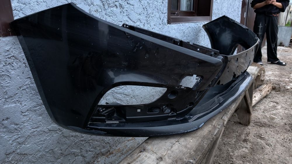 Продам бампер передний Lada Vesta Лада Веста