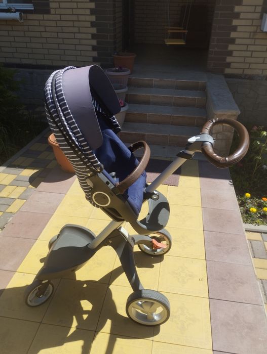 Stokke 2 люльки в комплекте